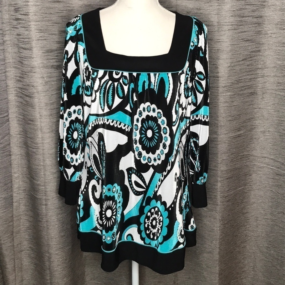 COVINGTON LARGE BLACK & BLUE PAISLEY BLOUSE